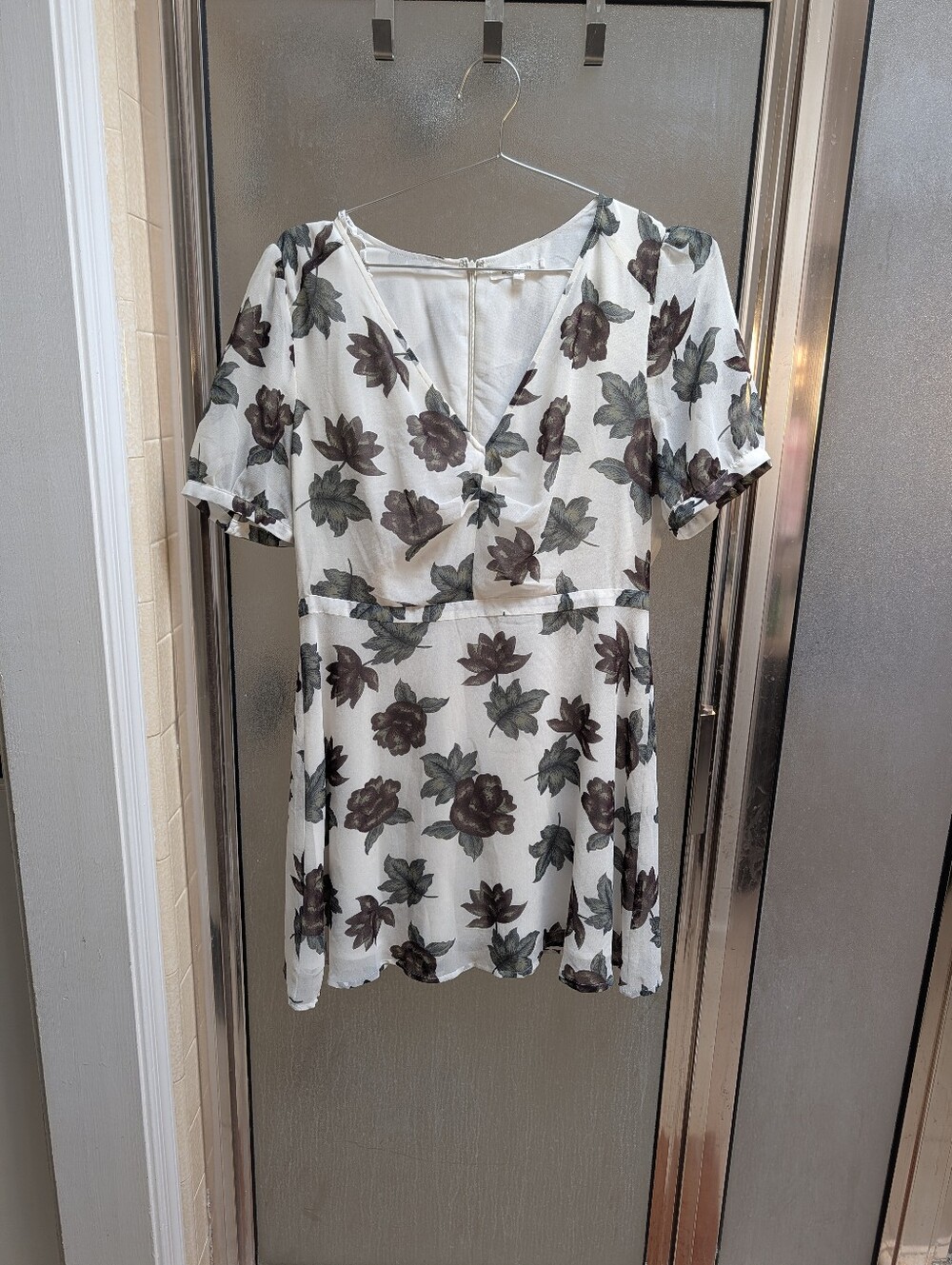 Anthropologie Avec Les Filles Floral V-Neck Womens Dress